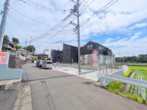 藤沢市石川5期　新築2号棟　全3棟