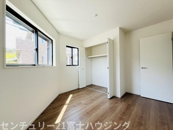 茅ヶ崎市小和田3期　新築分譲住宅　1号棟　全2棟