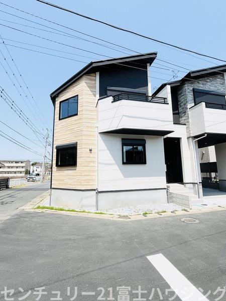 茅ヶ崎市小和田3期　新築分譲住宅　1号棟　全2棟