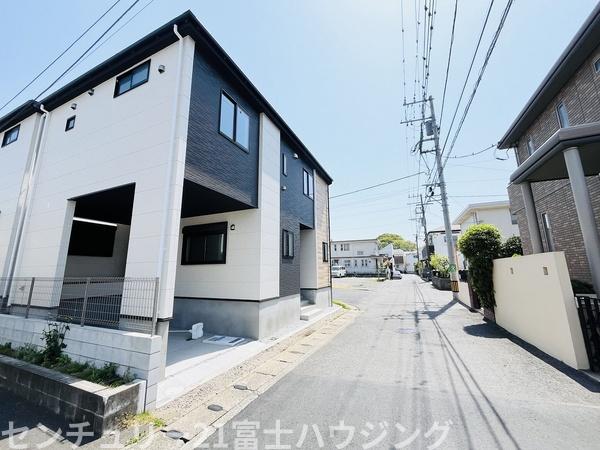 茅ヶ崎市小和田3期　新築分譲住宅　1号棟　全2棟