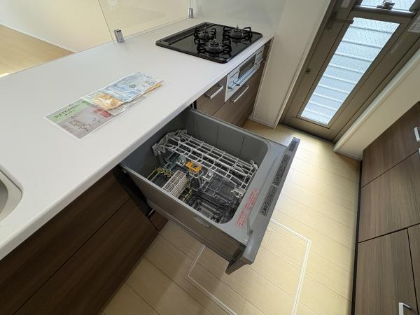 茅ヶ崎市室田3丁目　新築戸建　1号棟　全2棟