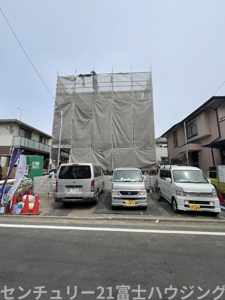 藤沢市辻堂東海岸4丁目　新築戸建2号棟　全3棟