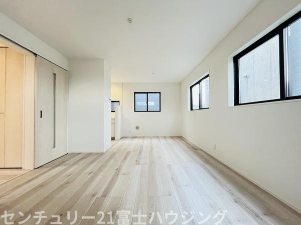 茅ヶ崎市南湖208　新築戸建1号棟　全1棟