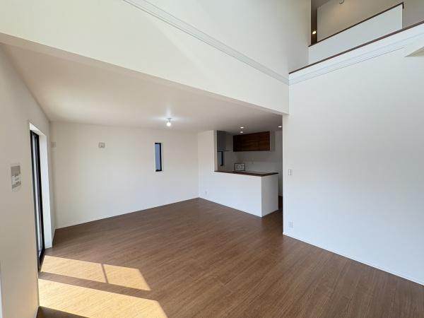 藤沢市大庭2期　新築戸建NO1　全2棟