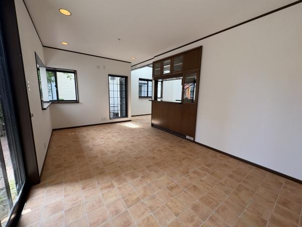 茅ヶ崎市小和田1丁目　中古戸建