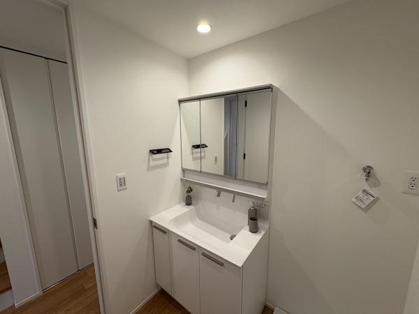 藤沢市大庭　新築A号棟　全2棟