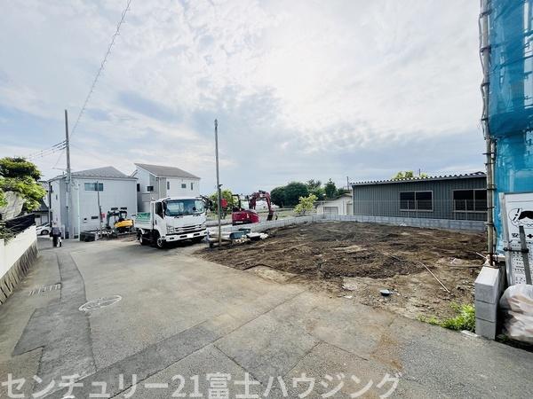 茅ヶ崎市菱沼第10　新築1号棟　全3棟