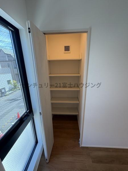 茅ヶ崎市香川4丁目　新築2号棟　全2棟
