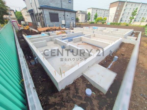 藤沢市善行第17　新築2号棟　全2棟