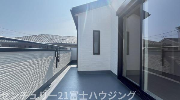 茅ヶ崎市中島　新築戸建2号棟　全3区画