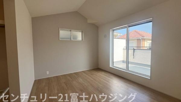 茅ヶ崎市中島　新築戸建2号棟　全3区画