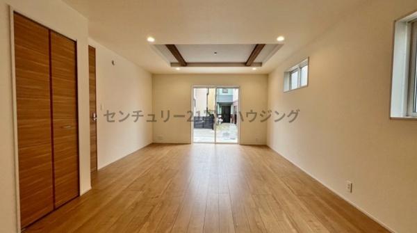 茅ヶ崎市赤羽根　新築戸建　1号棟　全2棟