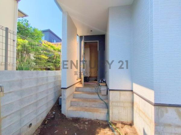 藤沢市亀井野03238　新築2号棟　全3棟