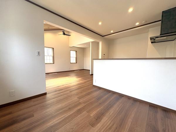 茅ヶ崎市若松町　中古戸建