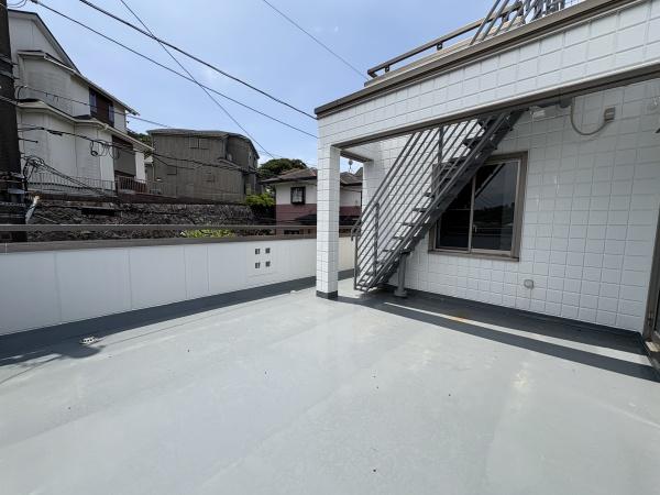 藤沢市本藤沢３丁目の中古一戸建て