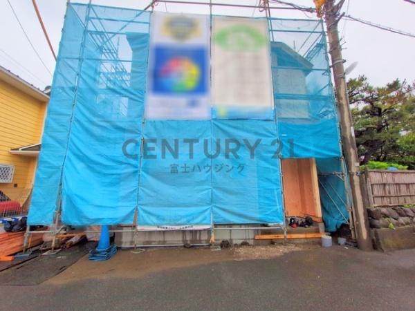 茅ヶ崎市中海岸3丁目　新築戸建