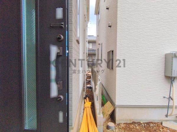 茅ヶ崎市柳島1丁目689番　新築A号棟　全3棟