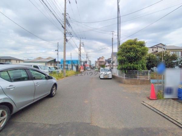 茅ヶ崎市柳島1丁目689番　新築B号棟　全3棟