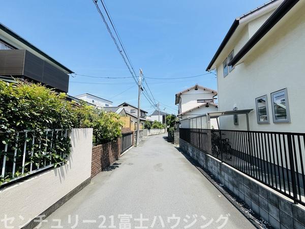 茅ヶ崎市東海岸南5丁目　条件無売地　全1区画