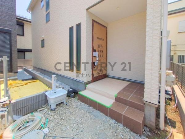 茅ヶ崎市菱沼1丁目　新築戸建B号棟　全2棟