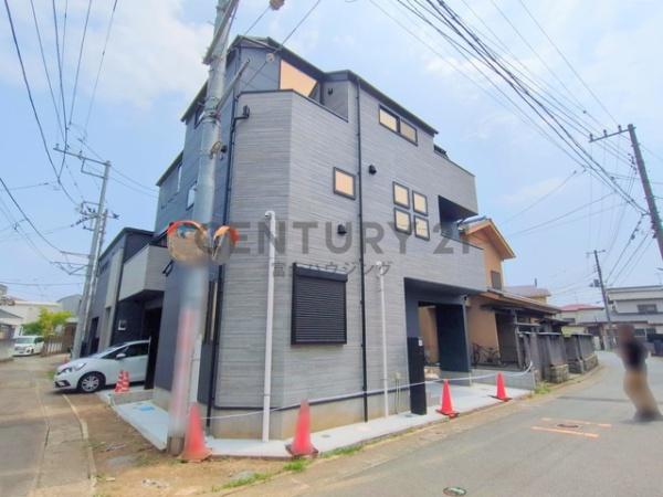 茅ヶ崎市南湖2丁目　新築分譲住宅　1号棟　全3棟