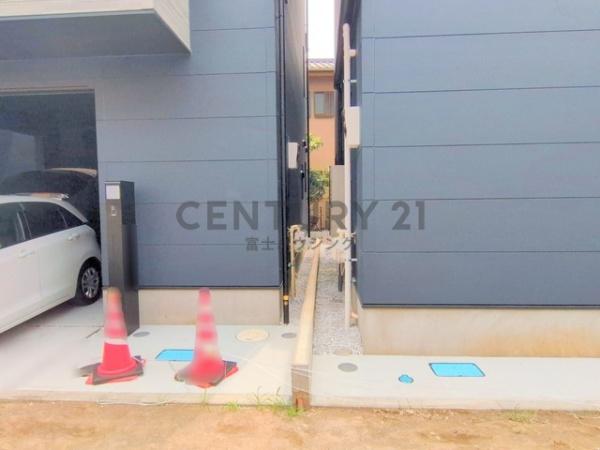 茅ヶ崎市南湖2丁目　新築分譲住宅　2号棟　全3棟
