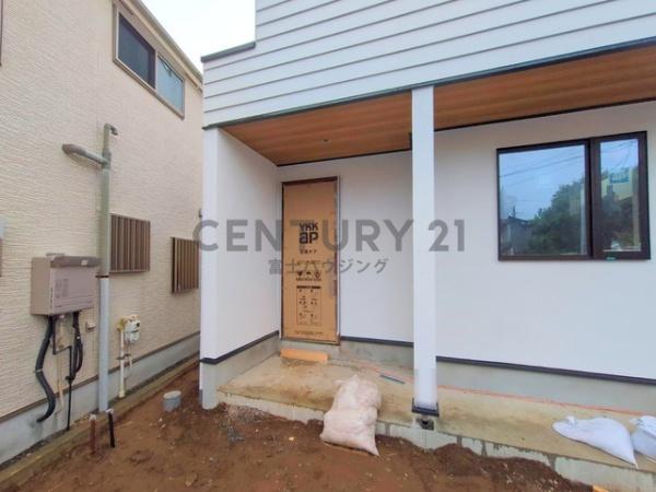 藤沢市本鵠沼5丁目　新築D号棟　全6棟