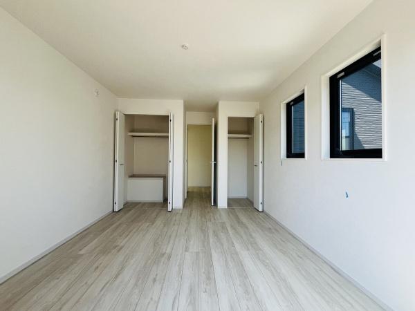 茅ヶ崎市小和田2期　新築2号棟　全2棟