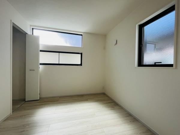 茅ヶ崎市小和田2期　新築2号棟　全2棟