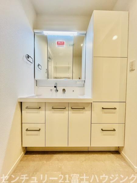 片瀬東映マンション