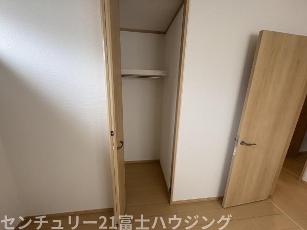 茅ヶ崎市松林2丁目　新築E号棟　全5棟