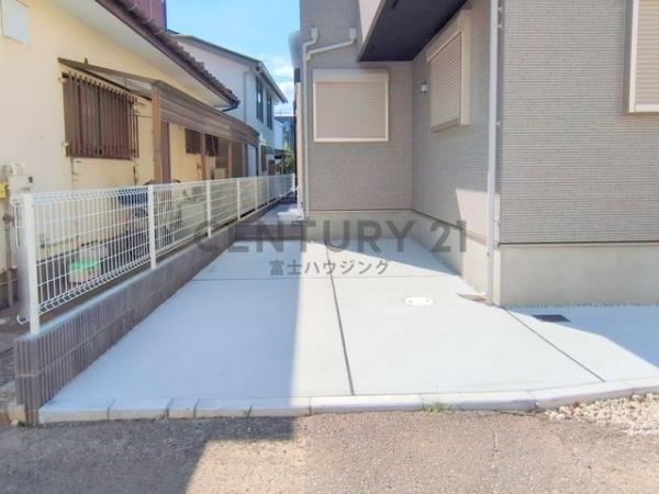 茅ヶ崎市東海岸北5丁目　新築戸建2号棟　全4棟