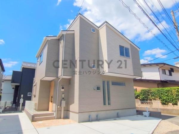 茅ヶ崎市東海岸北5丁目　新築戸建3号棟　全4棟