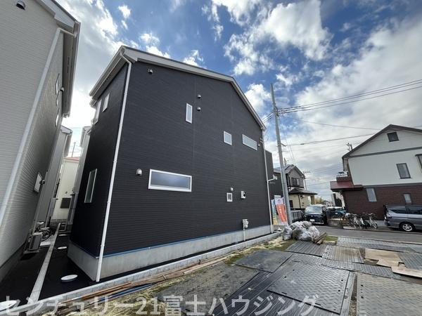 茅ヶ崎市香川5丁目　新築3号棟　全10棟