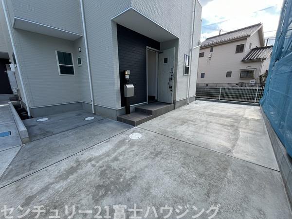 茅ヶ崎市香川5丁目　新築8号棟　全10棟