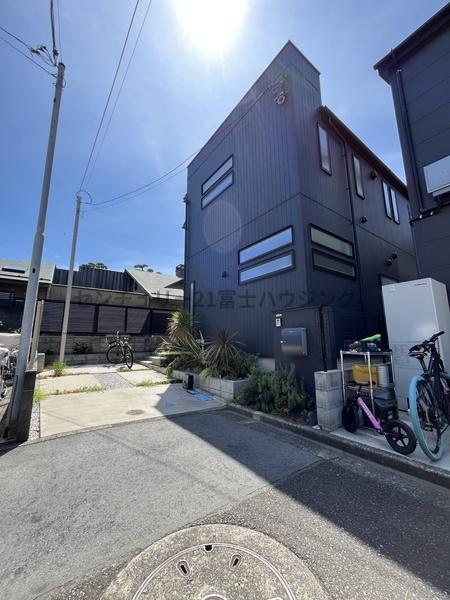 茅ヶ崎市美住町の中古一戸建て
