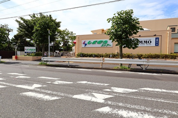 ベルググランデ湘南松風(しまむらストアー駅前店)