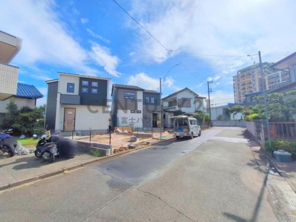 藤沢市本藤沢2丁目　新築2号棟　全2棟