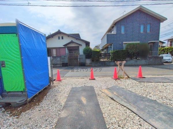 茅ヶ崎市松風台　新築B号棟　全2棟