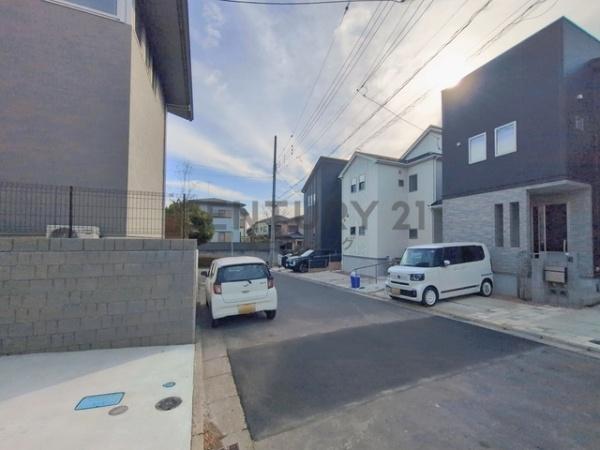 藤沢市石川　新築2号棟　全2棟