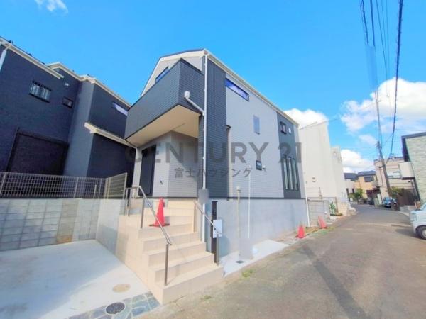藤沢市善行3丁目　新築1号棟　全3棟