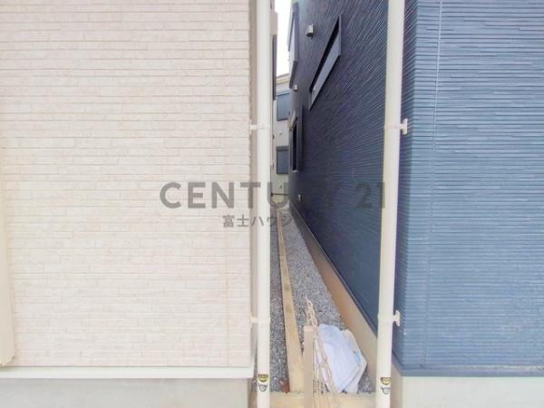 藤沢市善行3丁目　新築2号棟　全3棟