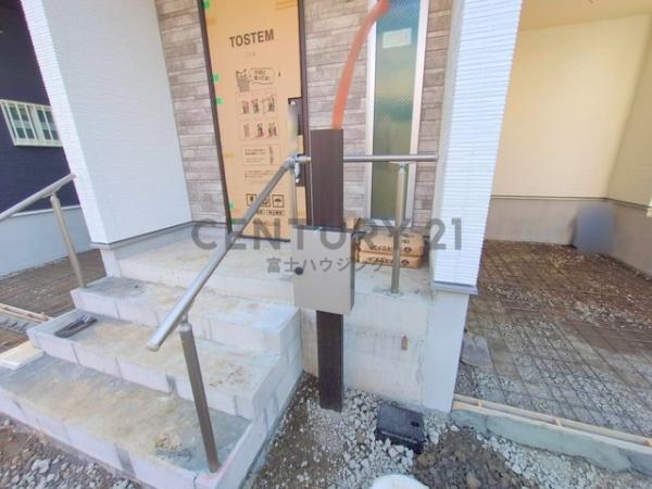 藤沢市城南1丁目　新築戸建2号棟　全2棟