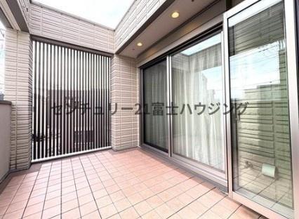 茅ヶ崎市菱沼１丁目の中古一戸建て