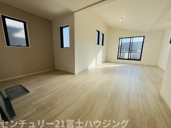 茅ヶ崎市若松町1期　新築2号棟　全2棟