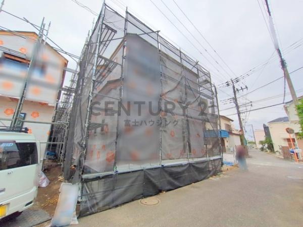 藤沢市鵠沼海岸7丁目　新築2号棟　全3棟