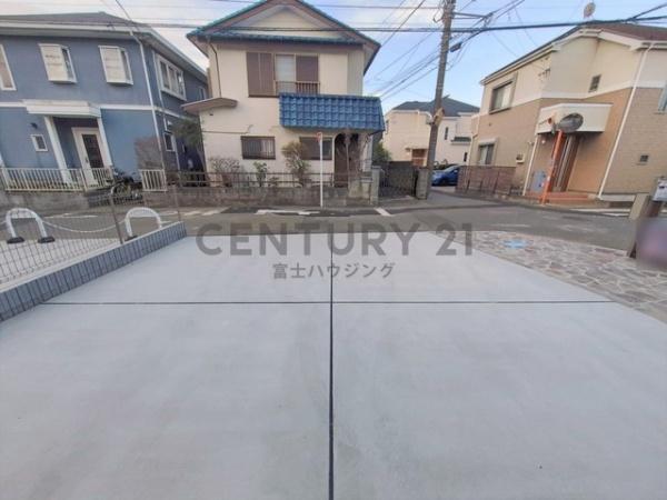 藤沢市鵠沼海岸7丁目　新築2号棟　全3棟