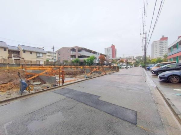 藤沢市大庭　新築2号棟　全3棟