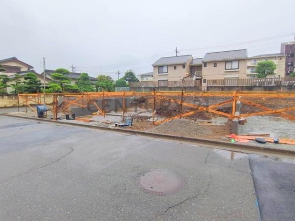 藤沢市大庭　新築2号棟　全3棟