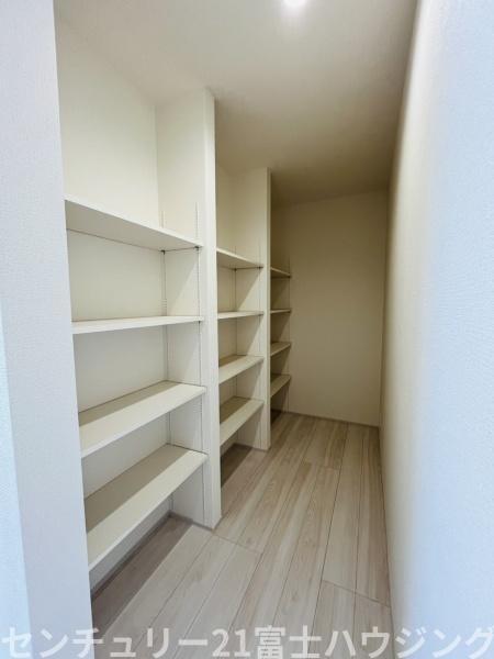 茅ヶ崎市萩園第2　新築戸建1号棟　全3棟